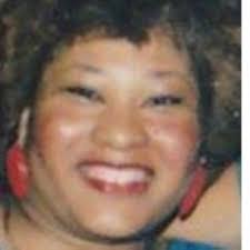 Tamara Lockhart's Instagram, Twitter & Facebook