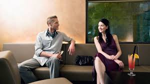 Tinder, Lovoo und Co.: Stiftung Warentest kritisiert Dating-Apps - DER  SPIEGEL