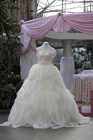 Michael cinco gown for the dragon queen of slaver's bay. Michael Cinco Inspired White Train Fairy Princess Ball Gown Women S Fashion Dresses Sets Evening Dresses Gowns On Carousell