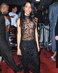 Each of these curly hairstyles takes less than five minutes, yet. Aaliyah One In A Million Style Icon