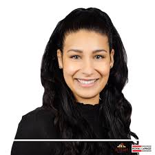 ☆Welcome Romi Khabra☆ ArTEAM continues to grow! We are so excited to  welcome our newest member to the ArTEAM Family, Romi! Romi will be joining  The Müve team. A couple fun facts