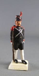 Pour avoir une vue d'ensemble sur napoléon ier, consultez en priorité les articles suivants du dossier en cliquant sur celui de votre choix Huilor 45mm 200th Anniversary Born Of Napoleon 1er Carabinier Light Infantery
