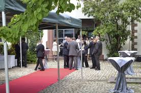 Sektempfang Vor Der Orangerie Im Nells Park Nells Park Hotel Trier Hotel Trier Hoteltrier Nellspark Nellsparkhotel Nells Empfang Hotel Trier