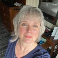 1100+ "Edgley" profiles