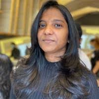 Helena Snider's Instagram, Twitter & Facebook