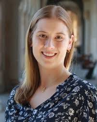 Julie Gullickson's Instagram, Twitter & Facebook