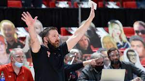 Find chris beard stock photos in hd and millions of other editorial images in the shutterstock collection. Chris Beard Leaves Texas Tech For University Of Texas Klbk Kamc Everythinglubbock Com