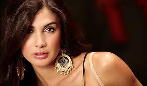 Con el Mundial de fútbol se estrena versión local del noticiero Central FOX  en FOX Sports Chile