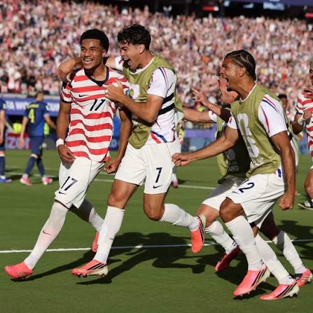 USA Advance to World Cup Round of 16 After 2-0 Win Over Bosnia! The United States secured qualification for the knockout stage with a commanding 2-0 victory over Bosnia. #FIFAWorldCup
