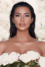 Die Neue Kkw Beauty Kollektion Von Kim Kardashian Ist Von Ihrem Exakten Hochzeits Make Up Maquillage Mariage Maquillage Naturel Mariage Mariage Kim Kardashian