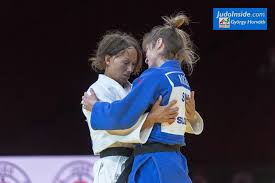 La zurichoise est la deuxième suissesse à enlever une médaille aux championnats du monde. Judoinside Fabienne Kocher Judoka