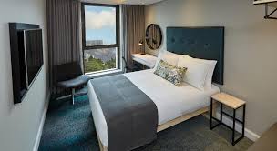 The city bowl, where the dutch first set up shop, includes many historic sights and businesses. Stayeasy Cape Town City Bowl Cape Town 2020 Updated Deals 41 Hd Photos Reviews