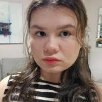 Clara Hahn's Instagram, Twitter & Facebook