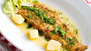 Sprinkle both sides of fish with coarse salt and freshly ground pepper. Tong Meuniere Met Frietjes Youtube