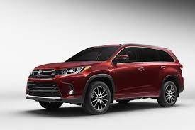 Interested in the 2021 toyota highlander but not sure where to start? Toyota S Debut Of 2017 Highlander Mid Size Suv To Showcase Significant Performance Updates Toyota Usa Newsroom