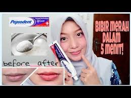 Cara Memerahkan Bibir Dengan Cepat Menggunakan Pasta Gigi Youtube Pasta Gigi Bibir Gigi