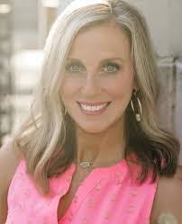 Beverly Nau's Instagram, Twitter & Facebook