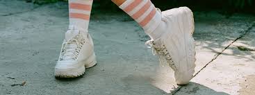 How to fix shoes that are too big using elastic bands. How To Stretch Shoes That Are Too Small Self