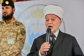 يعد الحرس الوطني السعودي، أحد أبرز القوات العسكرية في السعودية، يتبع لوزارة الحرس الوطني، إحدى الوزارات السيادية في البلاد، وهو رديف لقوات الجيش والحرس الملكي وقوى الأمن. Ø§Ù„Ù…ÙØªÙŠ Ø§Ù„Ø¹Ø§Ù… ÙŠØ·Ù„Ø¹ ÙˆØ²ÙŠØ± Ø§Ù„Ø­Ø±Ø³ Ø§Ù„ÙˆØ·Ù†ÙŠ Ø§Ù„Ø³Ø¹ÙˆØ¯ÙŠ Ø¹Ù„Ù‰ Ø§Ù†ØªÙ‡Ø§ÙƒØ§Øª Ø§Ù„Ø§Ø­ØªÙ„Ø§Ù„