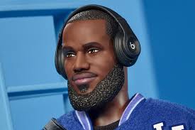 Westchester's Elijah Stewart is big-time star with small-town roots