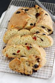 Basil Olive And Sun Dried Tomato Bread