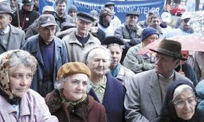 Problema cu aflarea varstei in functie de relatia dintre valorile necunoscute. Cine Poate Iesi La Pensie In 2020 CaÅ£i Ani Trebuie SÄ Fi Implinit Si Care Este Stagiul Minim De Cotizare Calculator VarstÄ Pensionare