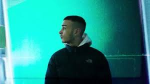 Luca d'orso (aka capo plaza) is an italian rapper. Capo Plaza Billets Feat Ninho Clothes Outfits Brands Style And Looks Spotern