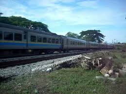 Ada banyak sekali kereta api di indonesia. Ktm Ydm4 6697 6543 With Train 29 Dn Ekspres Senandung Wau At Km503 25 Pasir Mas Lagu Mp3 Mp3 Dragon