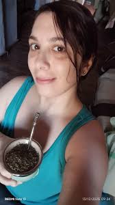 Cada mañana es una nueva oportunidad,para ser mejor q ayer,para q tus  sueños te encuentren con fuerza y motivación. Q tu día esté lleno de luz y  momentos felices. Lindo sábado para