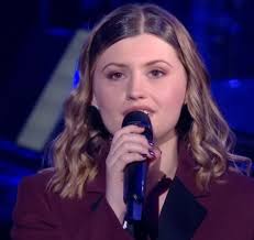 Star Academy fans - Marine "complètement éteinte" depuis sa victoire à la Star  Academy : la chanteuse explique pourquoi ! Voir le 1er commentaire |  Facebook