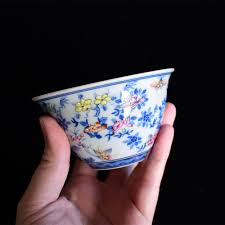 全手绘青花珐琅彩蝶恋花盖碗_澳洲网上购买_Hey China