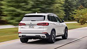 Experience pure driving pleasure with the bmw x5. New Bmw X5 Sportx Variant Launched In India At Rs 74 90 Lakh New Entry Level Trim Replacing The Xdrive 30d Sport Variant Drivespark News