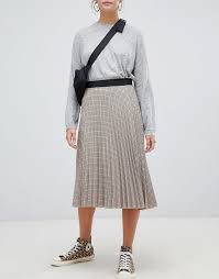 Mignonnes en jupe en jean, tendance en jupe en daim, chics en jupe en cuir et un plein d'autres choix de matière haut de gamme. Costume Egyptien Tact Jupe Plissee Longue Noire Bershka La Gestion Latitude Moustique