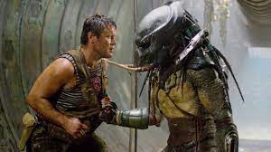 Perfekt verbindet er action, horror und science fiction, und seine titelfigur gehört zu den furchteinflößendsten außerirdischen, die das kino je erschaffen hat. Predators Predator 3 Film 2010