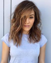 70 Brightest Medium Layered Haircuts To Light You Up Long Face Hairstyles Medium Length Hair Styles Medium Layered Haircuts