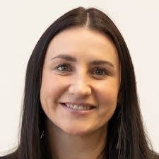 Melanie Mays's Instagram, Twitter & Facebook