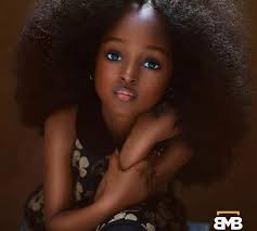 Thiên thần châu Phi từng làm bùng nổ Internet vì đẹp đến vô thực: Sau vài  năm nhan sắc biến chuyển đến không nhận ra