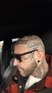 Truth is I hate my head but at least I have cool tattoos now 😂, it's a  work in progress still but we're getting there 😌🙏🏻