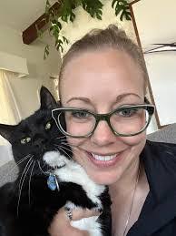 Larry Spinner's Instagram, Twitter & Facebook