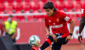 El mediocampista/extremo buscará ganarse la titularidad con el equipo de maurizio sarri de cara a la temporada 2020/21. Rekord Youngster Romero Im Inter Visier