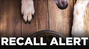 Read here for the latest news on pet food recalls and warnings, including information on open recalls, health risks, company scandals, and more. Fda Recalls Sportmix Pet Food From Midwestern Pet Foods Inc After Deaths Of 28 Dogs Abc7 New York