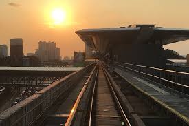 There is a total of 623 shop office units, all within the 7 complexes of the development, where each stands at 11 storeys tall. Phileo Damansara Mrt Station Klia2 Info
