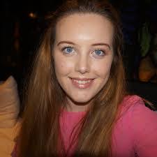 Francesca Mann's Instagram, Twitter & Facebook