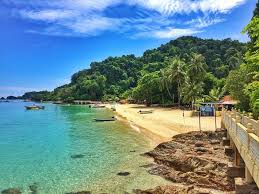 Pulau perhentian the perhentian island group of islands are the northernmost islands off the east coast of peninsular malaysia. Ini Haa 7 Buah Pulau Di Terengganu Yang Menawarkan Penginapan Berhadapan Laut Libur