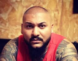 Dani mocanu el chapo official video. Dani Mocanu Se Retrage Din MuzicÄƒ DupÄƒ Ce A Luat Calea CredinÈ›ei Il Voi LÄƒuda Pe Domnul Iisus Star News Antenastars Ro