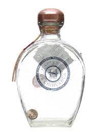Hacienda De Chihuahua Sotol Plata The Whisky Exchange Tequila Whisky Bottle