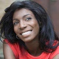 Elisa Miles's Instagram, Twitter & Facebook