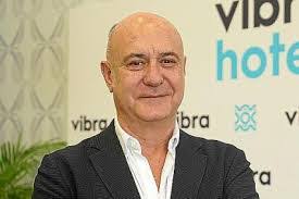 Antonio Domenech's Instagram, Twitter & Facebook