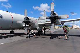 15th Wing aids Navy in aircraft relocation > 15th Wing > Article Display