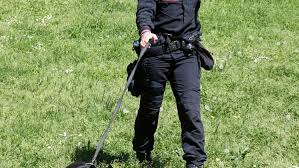 Un bimbo di poco meno di due anni è scomparso da alcune ore in località campanara, nel comune di palazzuolo sul senio (firenze), un borgo montano situato in mezzo ai boschi del mugello. Matera Bambino Trovato Morto Nel Fiume Dai Cinofili Di Firenze